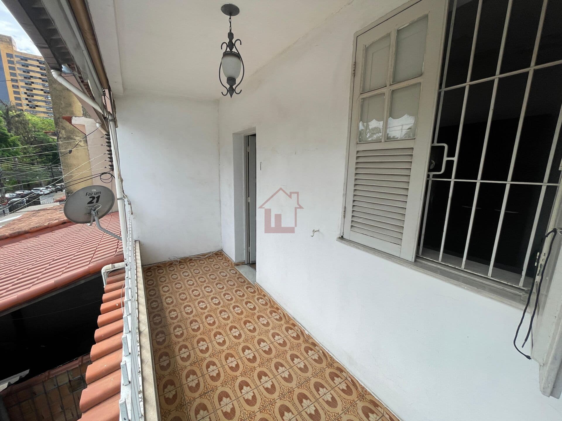 Oportunidade na Vila Santa Cecília – Espaço perfeito para clínica, comércio ou residência.