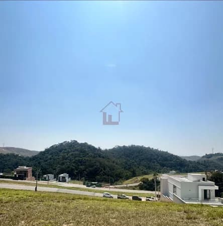Lote/Terreno em Volta Redonda - Casa de Pedra