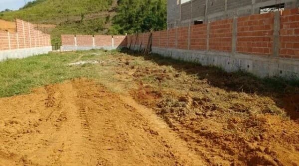 Lote/Terreno em Volta Redonda - Santa Rita do Zarur