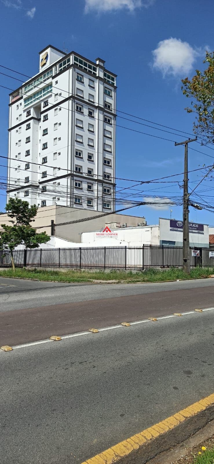 Terreno de esquina com 469m² , Centro - São José dos Pinhais