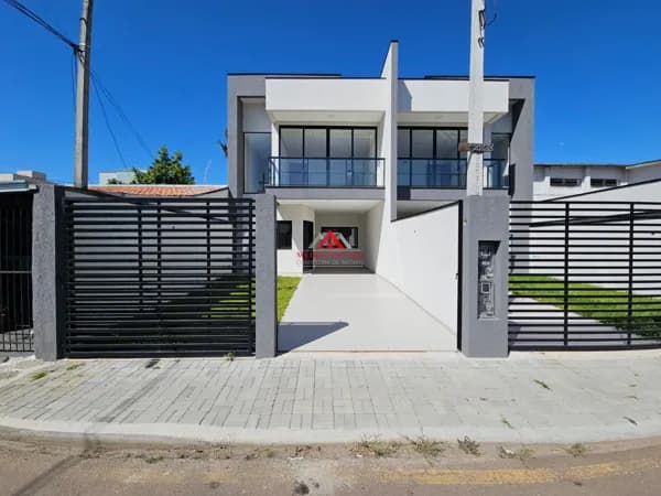 Sobrado 03 Dormitórios e 1 suíte com Edícula - 153m² - Afonso Pena - São José dos Pinhais