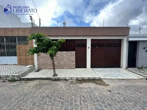 Casa em Caruaru - Indianópolis