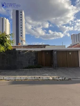Casa em Caruaru - Universitário
