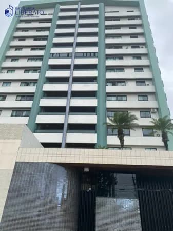 Apartamento no Edf. Armindo Porto para vender