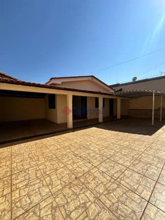 Casa Padrão para Venda no Morada Nova em Patrocinio MG