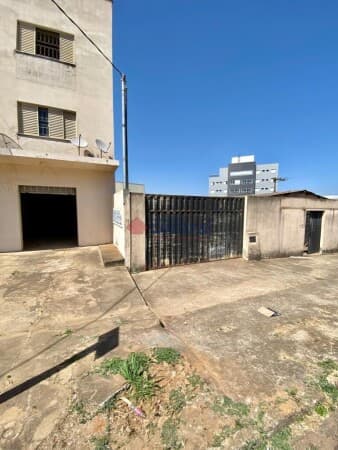 Galpão Industrial para Locação no Centro em Patrocinio MG