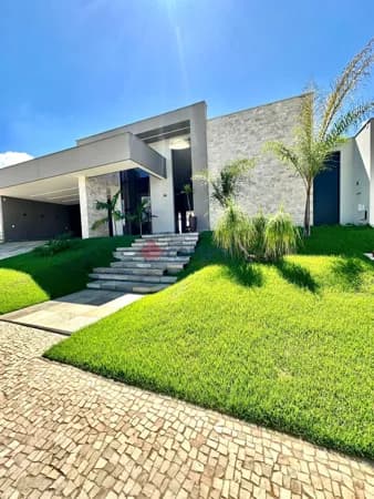 Casa Alto Padrão para Venda no Condominio de luxo em Patrocinio MG