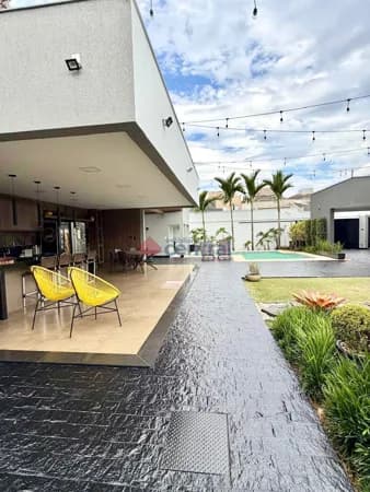 Casa Alto Padrão para VENDA no Morada Nova em Patrocinio MG