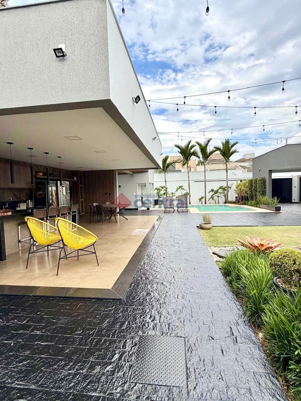 Casa Alto Padrão para VENDA no Morada Nova em Patrocinio MG