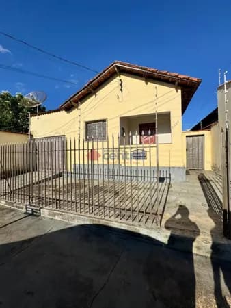 Casa Padrão para Venda no Sao Francisco em Patrocinio MG