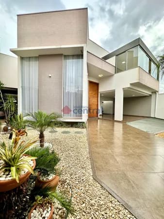 Casa Alto Padrão para Venda no Martim Galego em Patrocinio MG