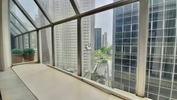 Sala Comercial no Centro do Rio de Janeiro - Rua da Ajuda, n°35