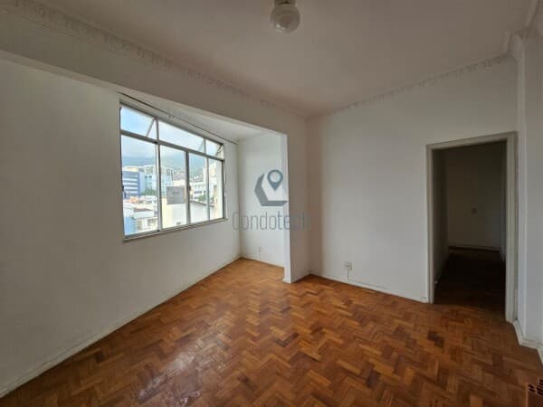 Apartamento Padrão de 2 Quartos - Rio Comprido