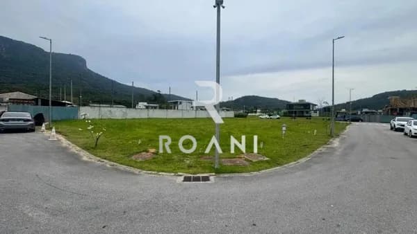 Lote de Esquina 375m² - Reserva da Pedra