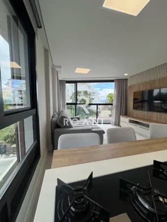 Apartamento Vista Mar em Jurerê - 2 Suítes - Mobiliado
