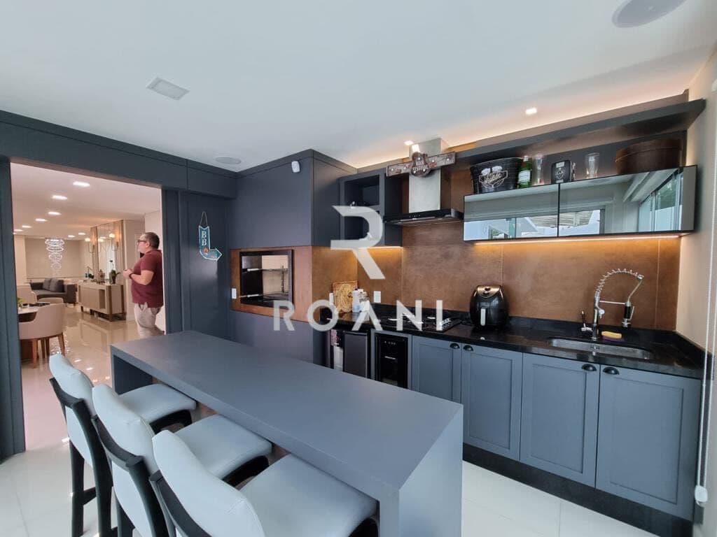 Casa 4 Suítes 460m2 | Aceita Permuta