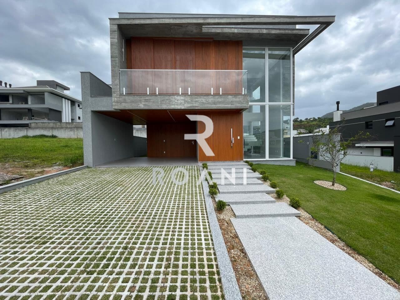 Casa Alto Padrão Reserva da Pedra com Rooftop