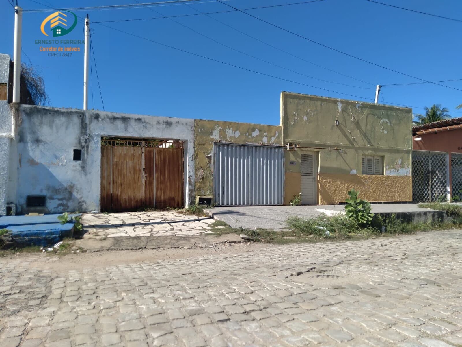 Casa Padrão com terreno de 710m²para venda