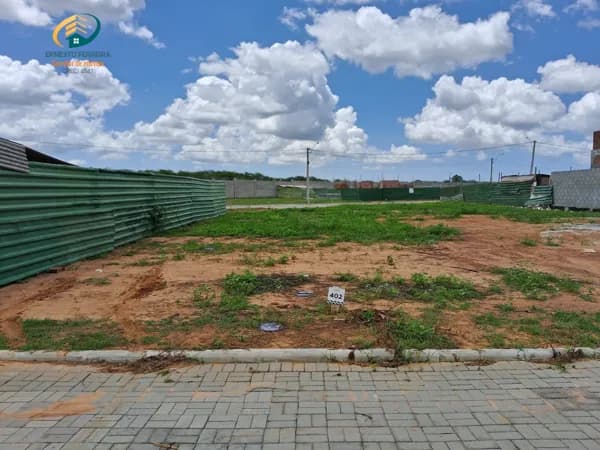 Terreno em Condomínio COPACABANA
