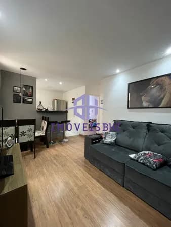 APARTAMENTO COM 2 QUARTOS NO CASTELO/ALIPIO DE MEO