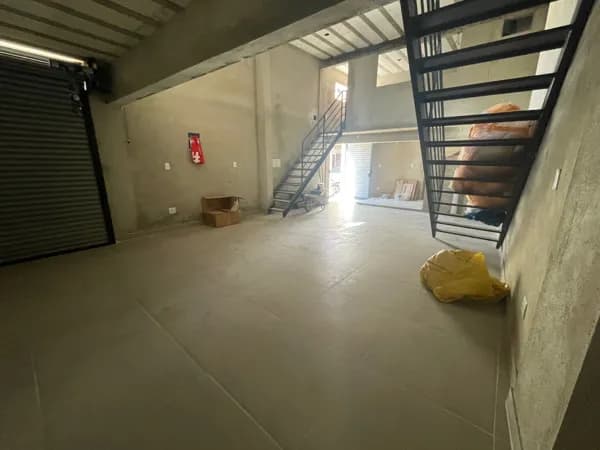 Loja Ponto Comercial para Aluguel em Jardim Guanabara Belo Horizonte-MG