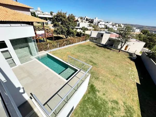 Casa Alto Padrão à Venda em Mirante do Fidalgo Lagoa Santa-MG