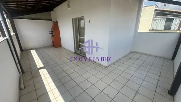 Cobertura com 2 Quartos e 2 banheiros à Venda, 104 m² por R$ 325.000,00