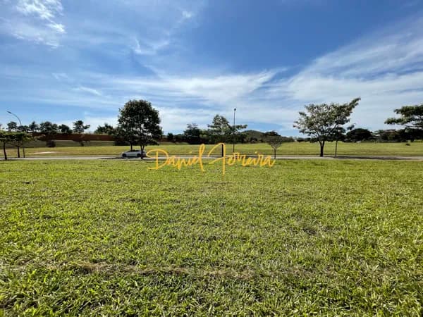 ÓTIMO LOTE COM 556 M² - LOTE PLANO - CONDOMÍNIO ALPHAVILLE RESIDENCIAL I.