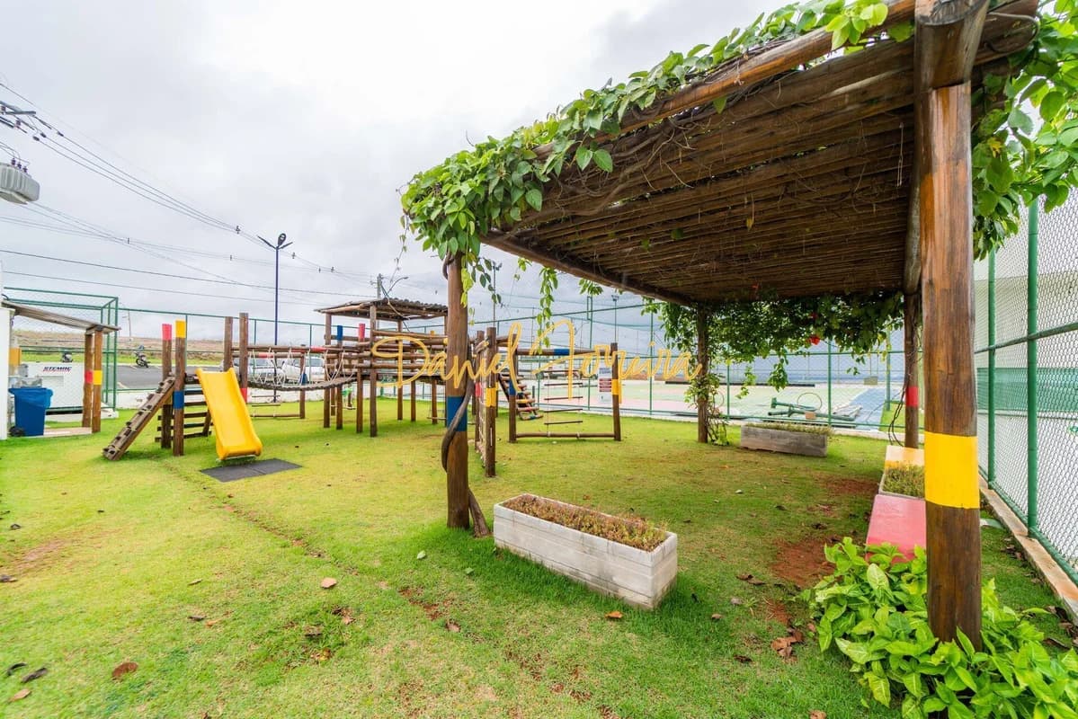 Lote à venda, com 1.000 m² no Condomínio Santa Monica