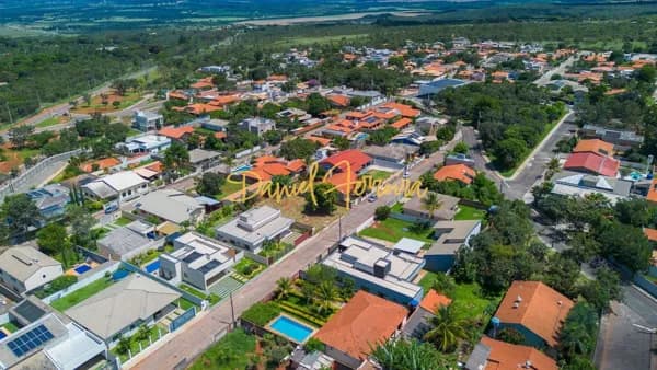 Terreno 600 m² à venda no Condomínio Ecológico Parque do Mirante