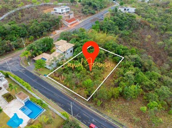 Lote com fundo e vista livre para reserva - Condomínio Santa Monica - Jardim Botânico - DF