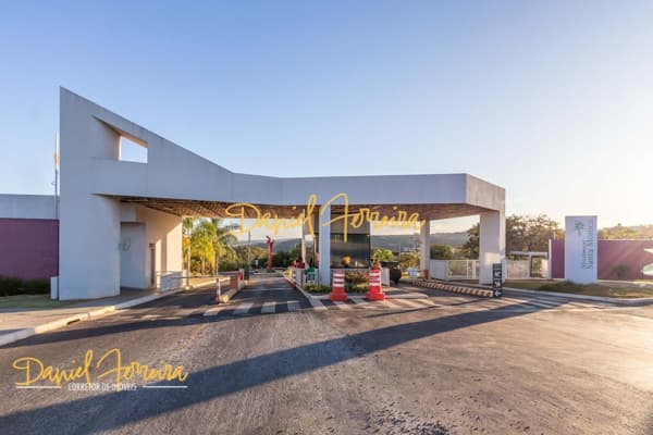 São 3 lotes, individuais, venda somente juntos - Condomínio Santa Monica - DF