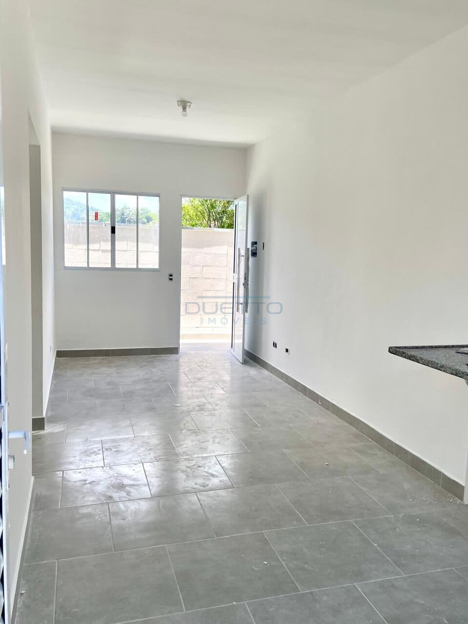 Casa térrea em Villagio, à venda na Vila São Paulo, Mogi das Cruzes - SP