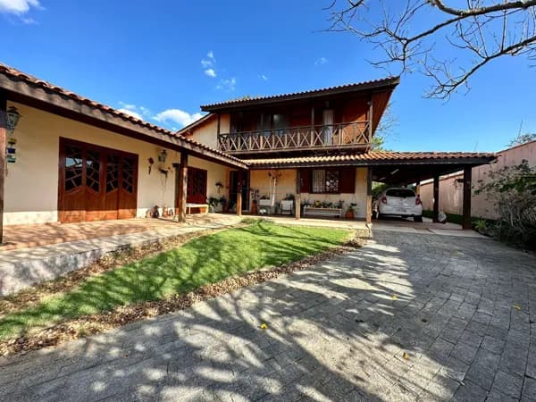 Casa com 03 dormitórios, sendo 01 suíte, à venda no Mogi Moderno, Mogi das Cruzes - SP