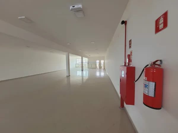 Salão Comercial de 300m² para locação no Mogi Moderno, Mogi das Cruzes - SP