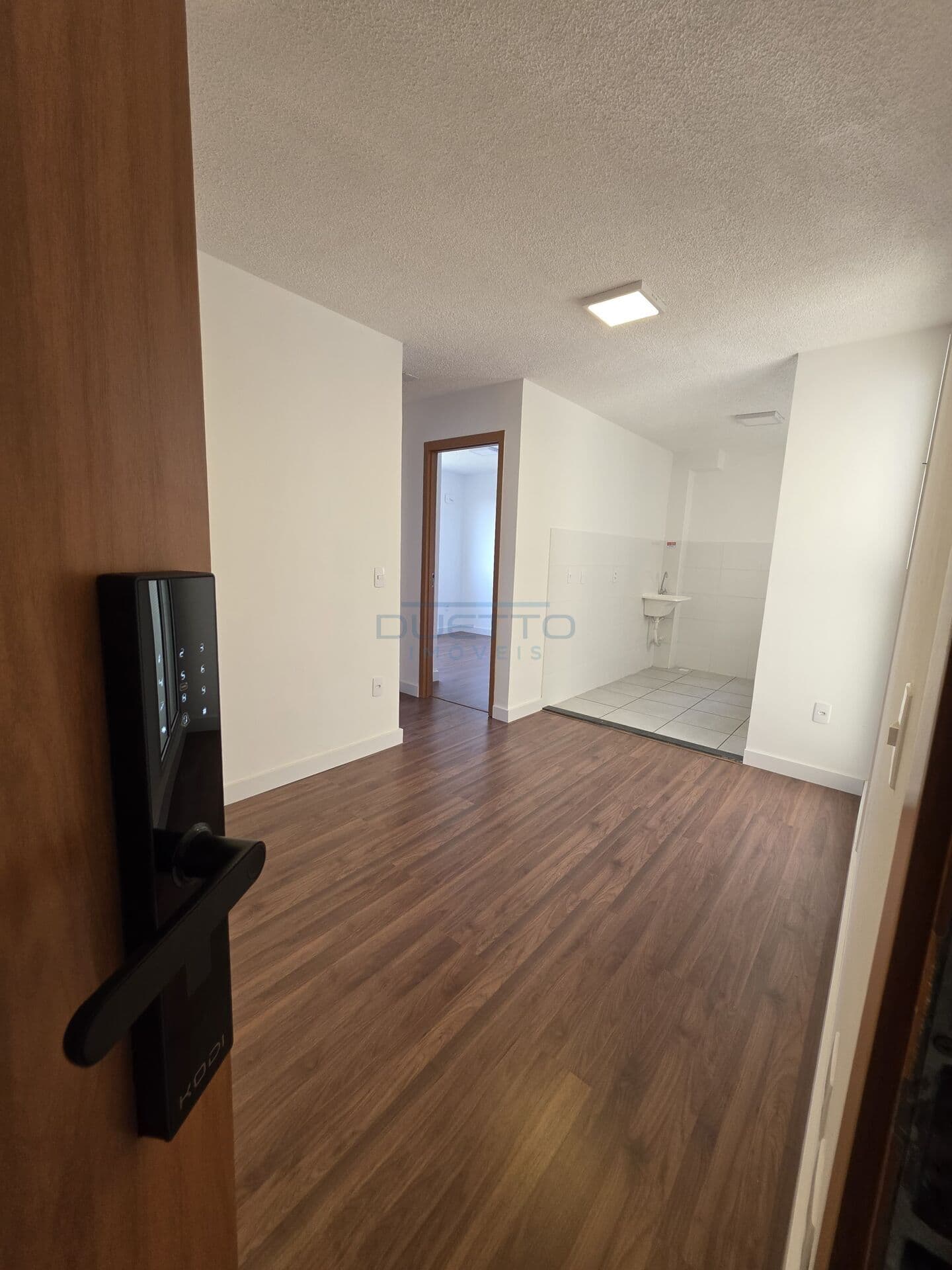 Apartamento de 40m², contendo 02 dormitórios, à venda em Suzano - SP