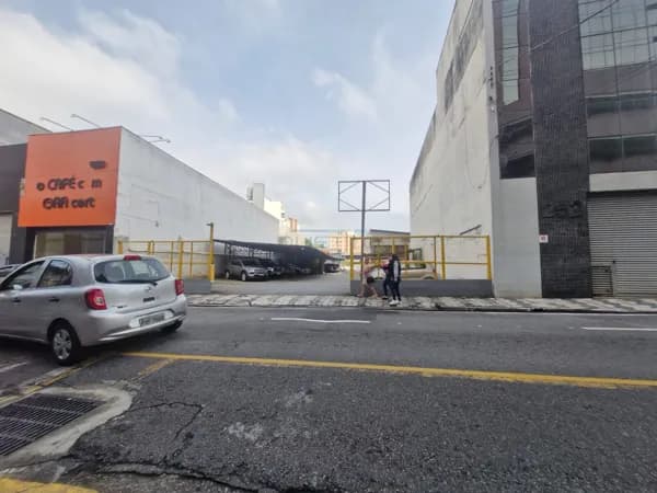 Lote/Terreno em Mogi das Cruzes - Centro