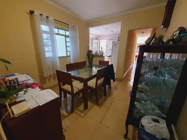 Casa de 124m² com 03 dormitórios, à venda no Jardim São Pedro, Mogi das Cruzes - SP