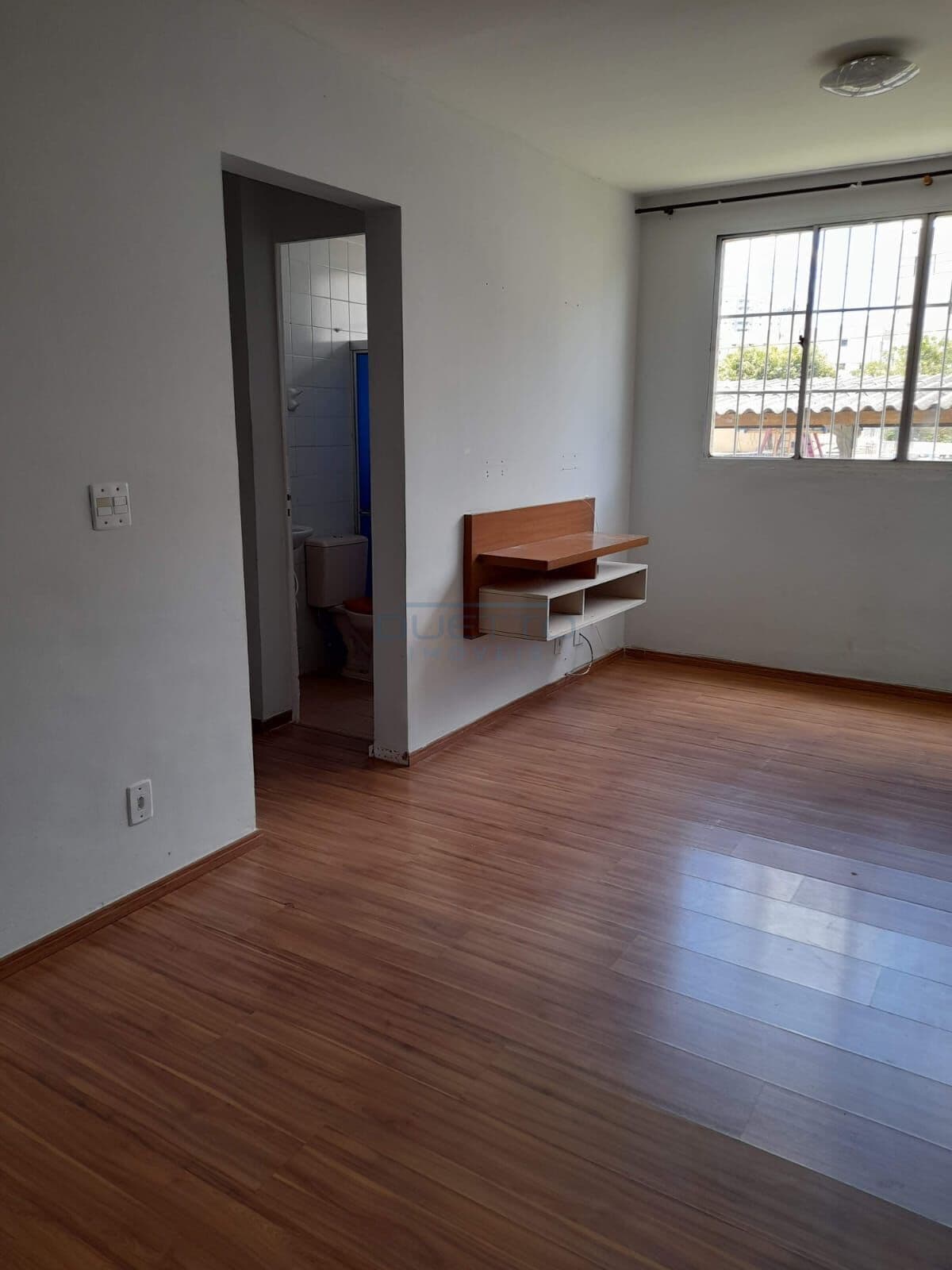 Apartamento de 02 dormitórios, à venda no Res. João XXIII, Mogi das Cruzes - SP