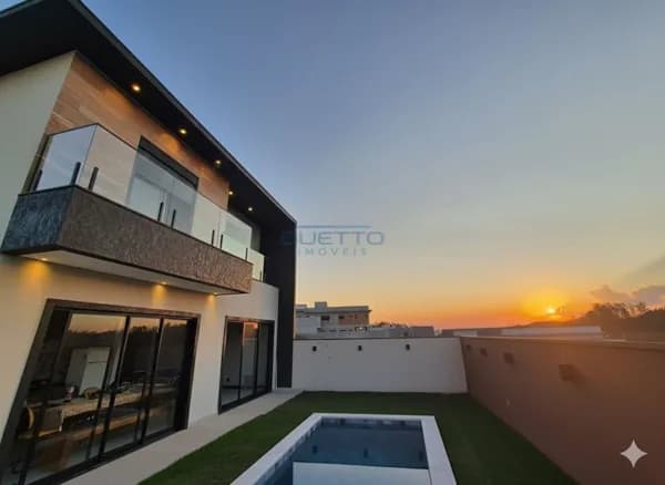 Casa Alto Padrão à venda no Condomínio Residencial Veneza, Mogi das Cruzes - SP