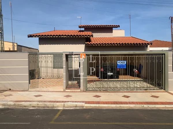 Casa em José Bonifácio - Centro