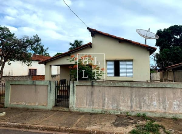 Casa em José Bonifácio - Santa Luzia