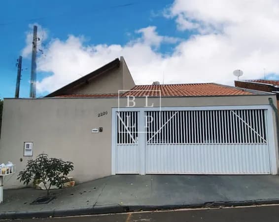 Casa em José Bonifácio - Distrito Industrial