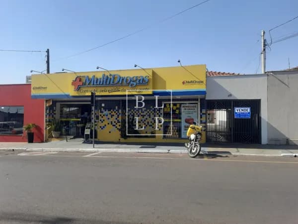 Ponto Comercial + 2 Casas ( Av. 9 de Julho)