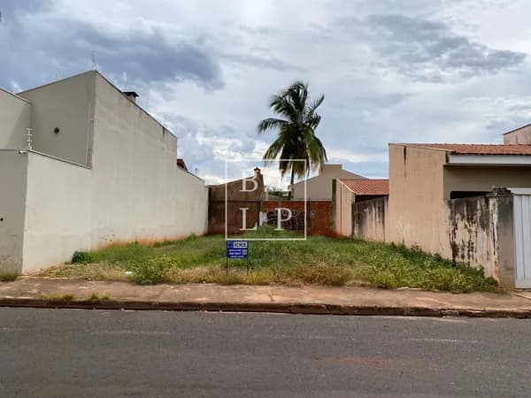 Lote/Terreno em José Bonifácio - Aclimação