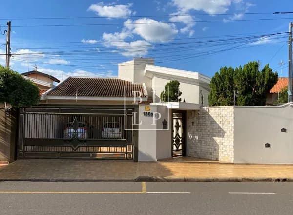 Casa em José Bonifácio - Aclimação