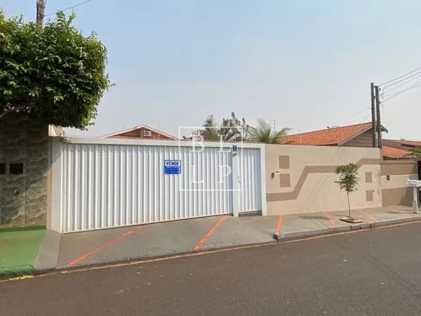 Casa em José Bonifácio - Aclimação