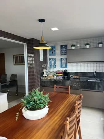 Belíssimo Apartamento - Estados