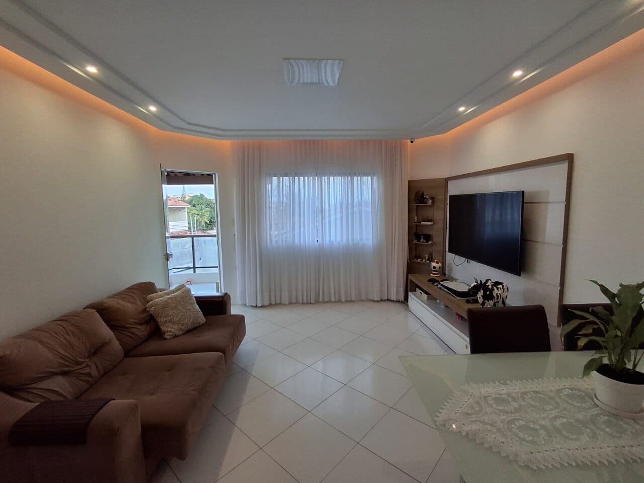 CASA 3/4 com 02 suítes