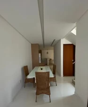 Casa em Ipitanga 3/4 300m da praia